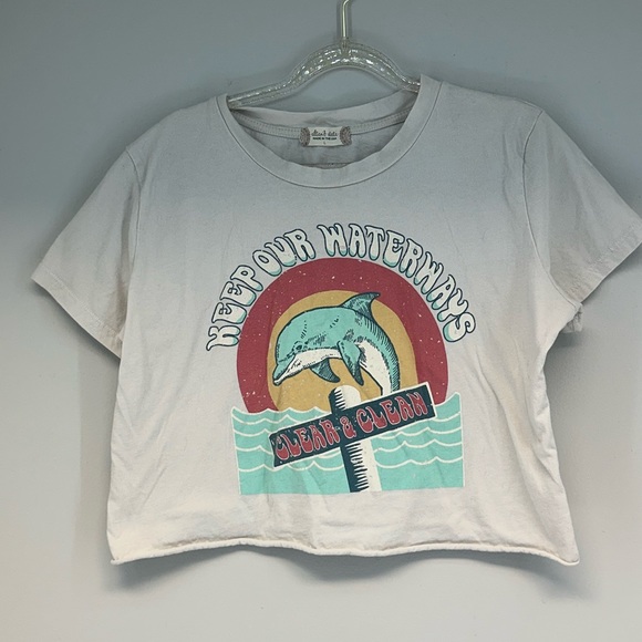 Altar'd State Tops - Altar’d State crop top size large ocean dolphin
